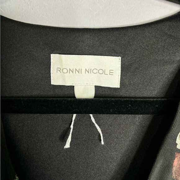 Ronni Nicole Black and Pink Floral Sleeveless Dress Twist Front Detail Size M - Picture 5 of 6